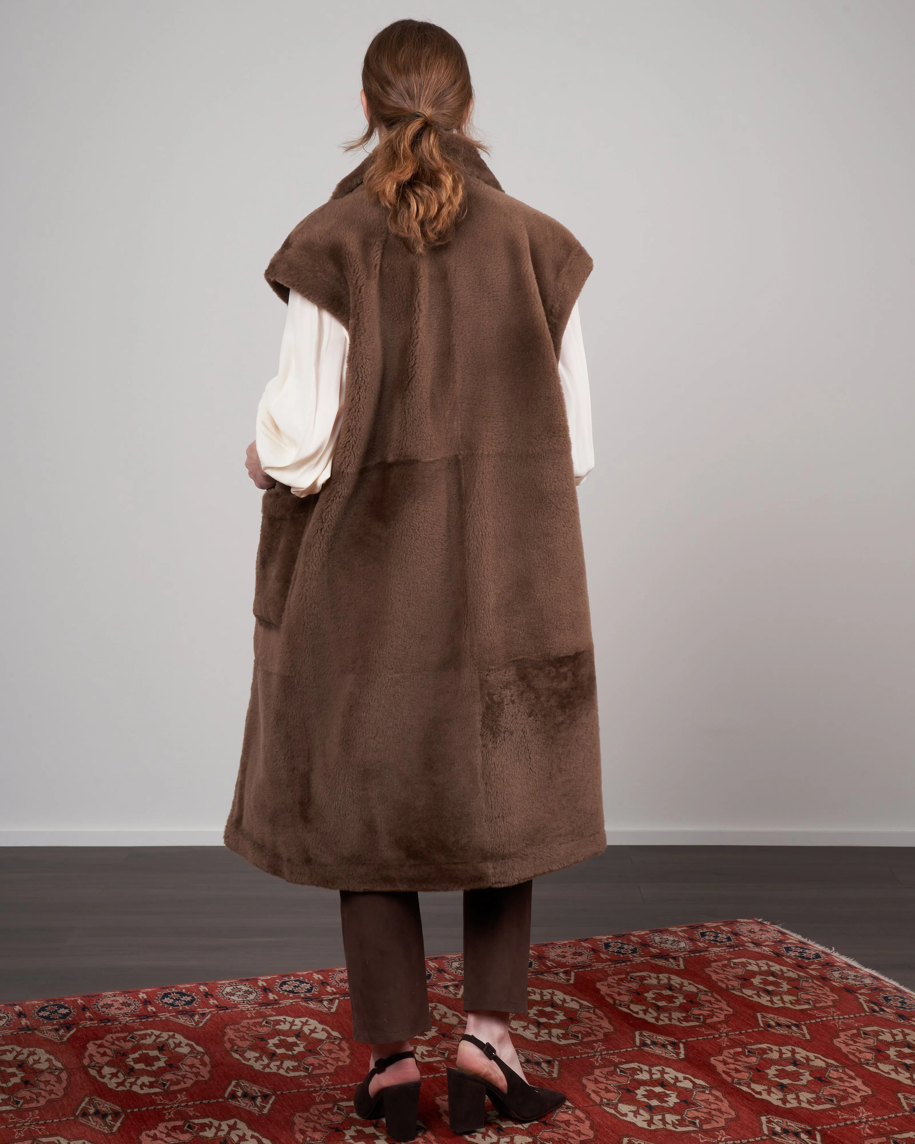 loulou shearling gilet - otter