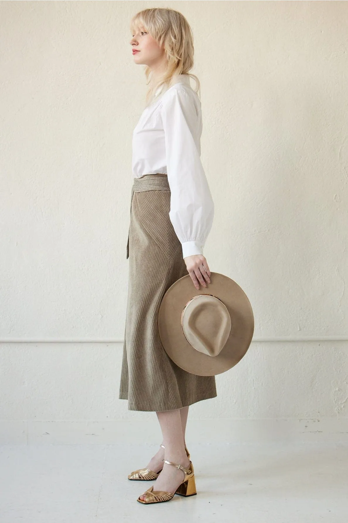 SAMPLE FW23 - Margot Skirt in Corduroy