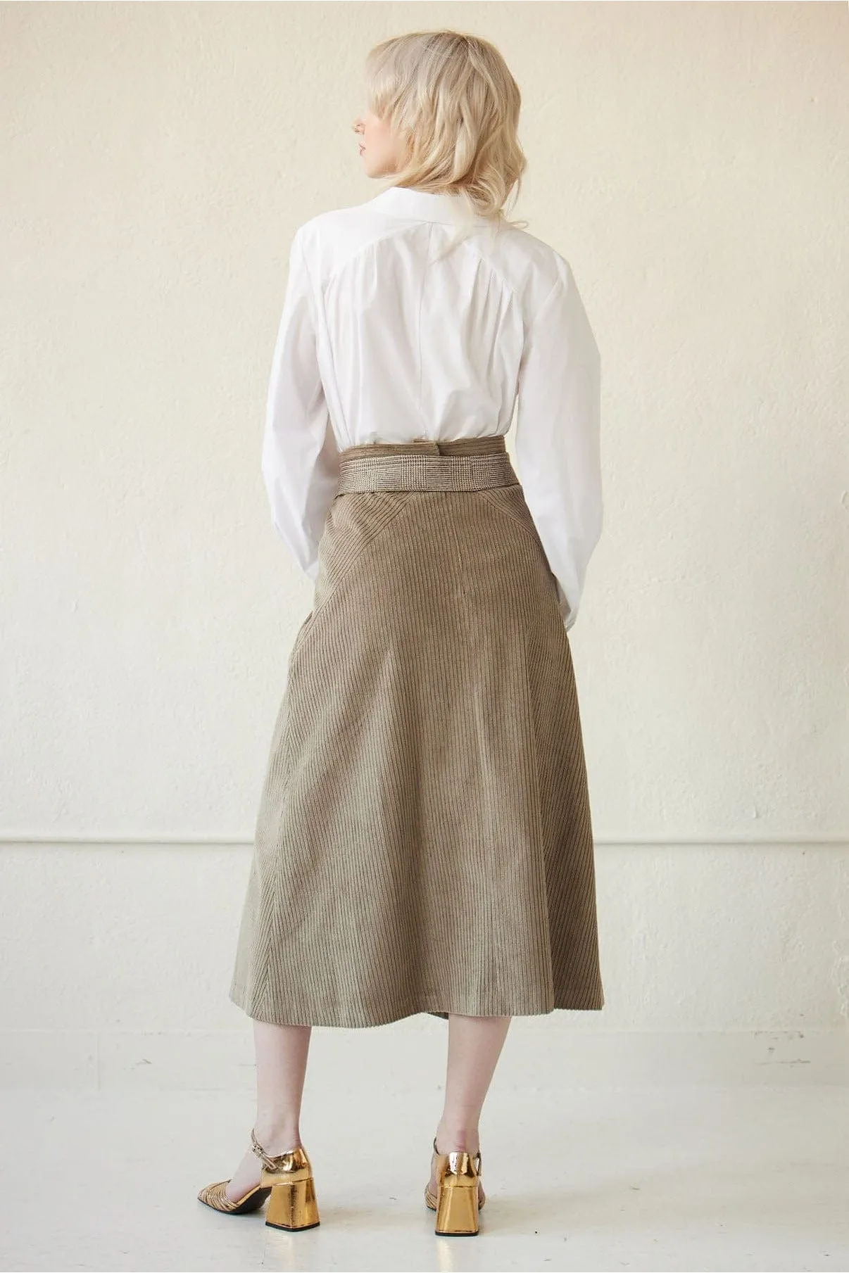 SAMPLE FW23 - Margot Skirt in Corduroy