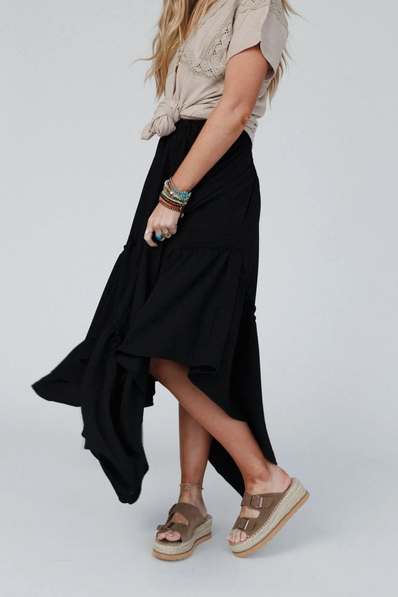 The Nest Swing Of Things Pocketed Midi Skirt - Black